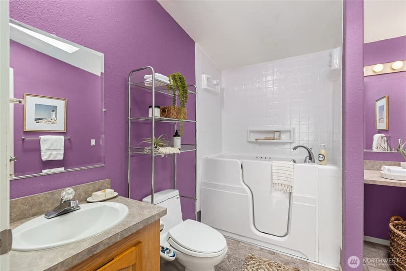 Property photo for 508 Madrona Way NE #50, Bainbridge Island photo 14