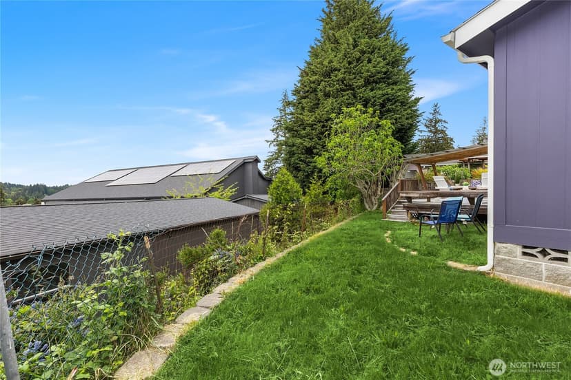 Property photo for 508 Madrona Way NE #50, Bainbridge Island photo 19