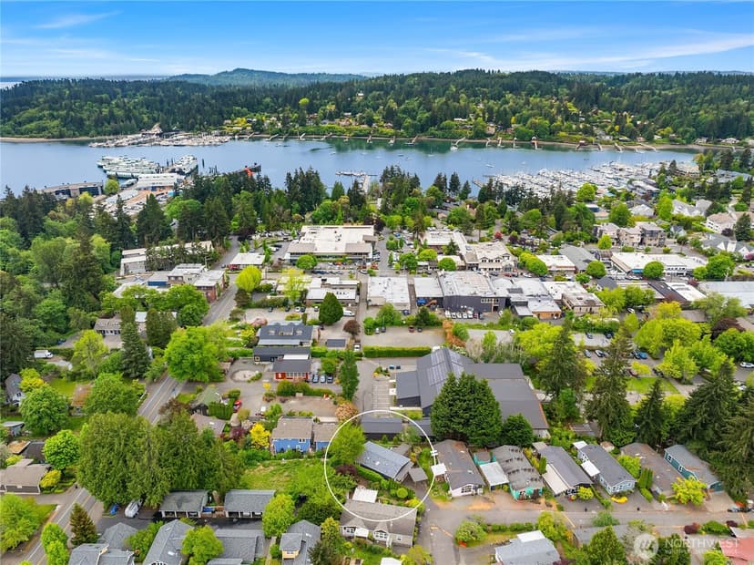 Property photo for 508 Madrona Way NE #50, Bainbridge Island photo 21