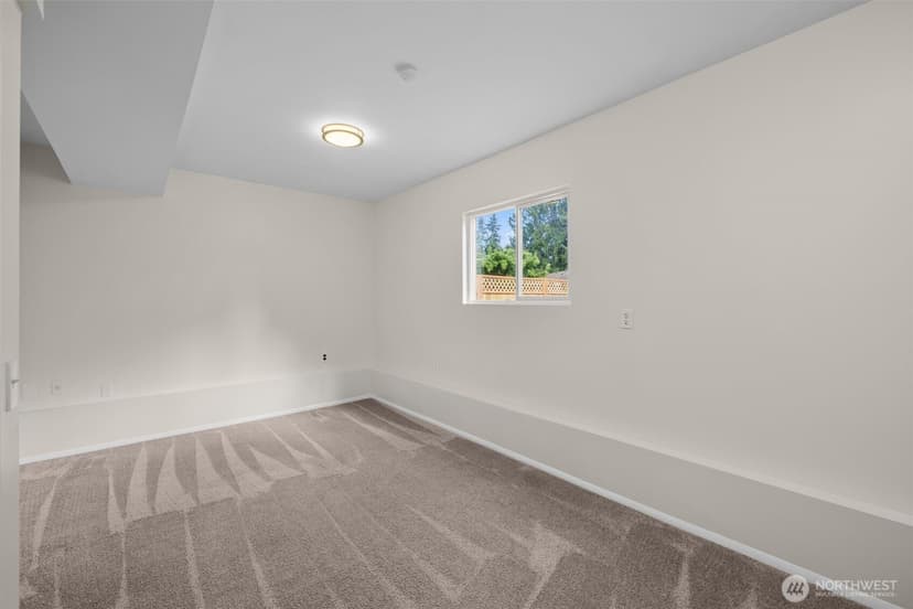 Property photo for 2233 NW Clinton Avenue, Poulsbo photo 28