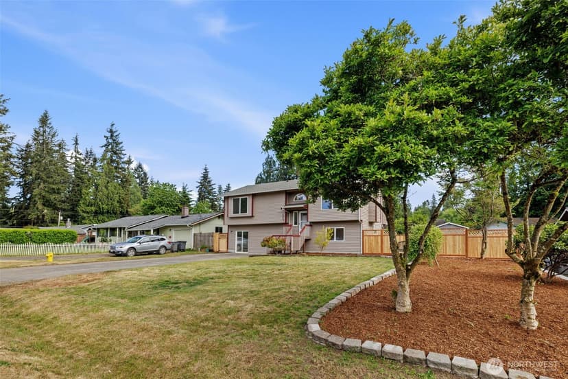 Property photo for 2233 NW Clinton Avenue, Poulsbo photo 36