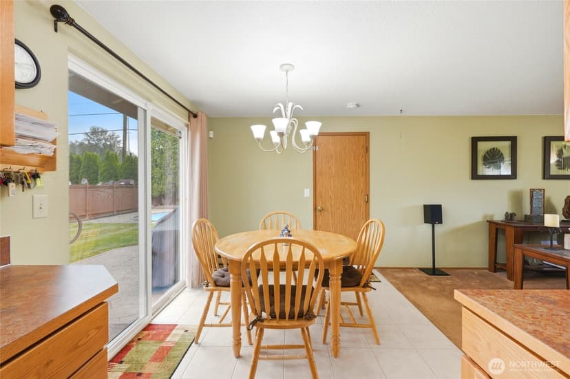 Property photo for 6627 95th Street NE, Marysville photo 10