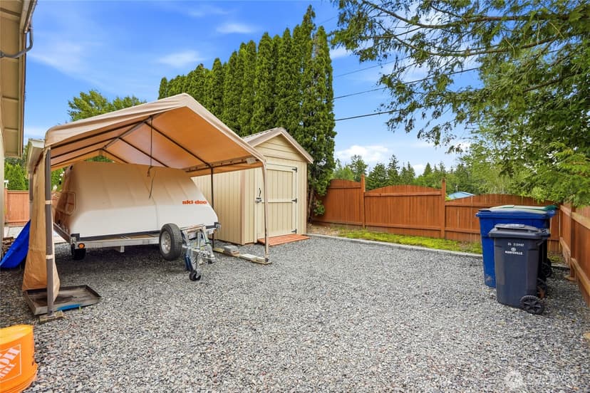 Property photo for 6627 95th Street NE, Marysville photo 24