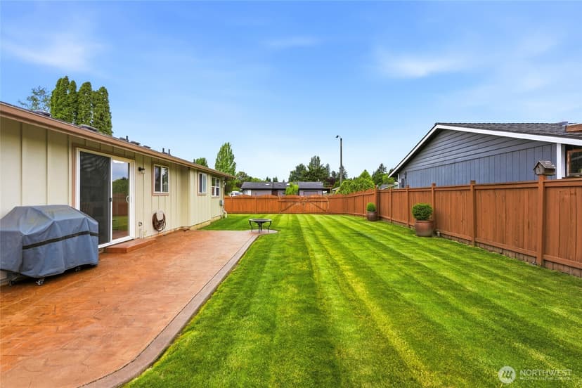 Property photo for 6627 95th Street NE, Marysville photo 20