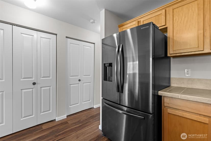 Property photo for 1931 23rd Place NE #202, Issaquah photo 13