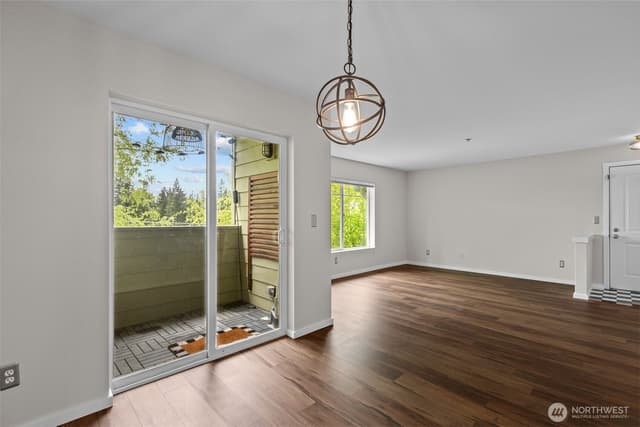 Property photo for 1931 23rd Place NE #202, Issaquah photo 4
