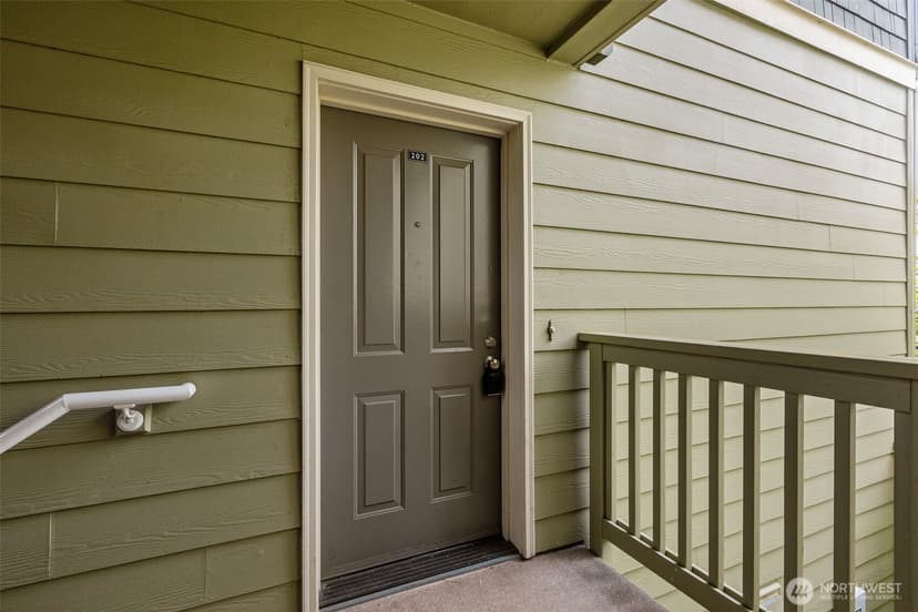 Property photo for 1931 23rd Place NE #202, Issaquah photo 32