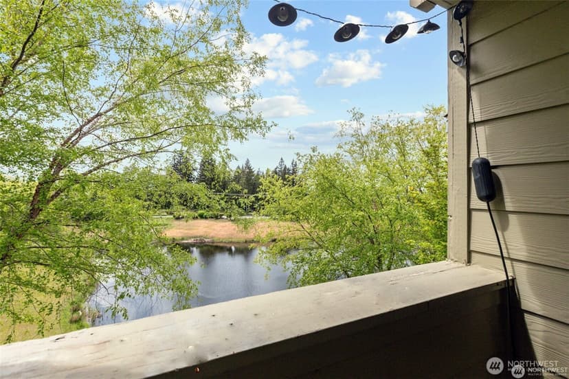 Property photo for 1931 23rd Place NE #202, Issaquah photo 6