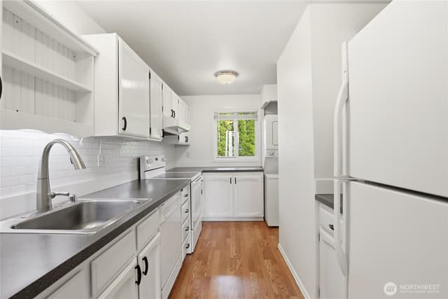 Property photo for 19811 3rd Avenue NW #B27, Poulsbo photo 5
