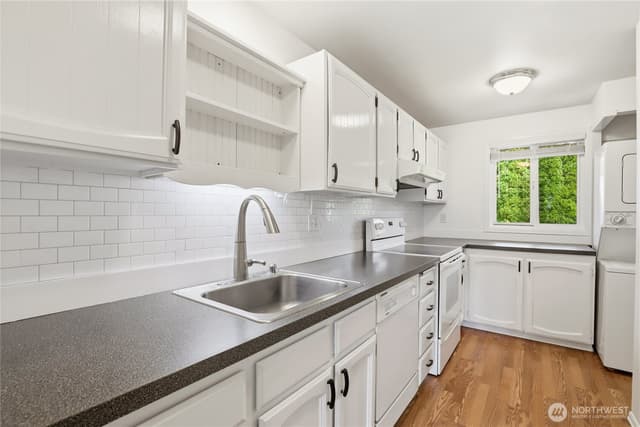 Property photo for 19811 3rd Avenue NW #B27, Poulsbo photo 4