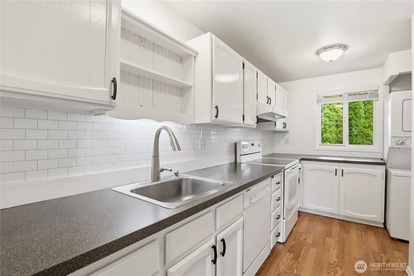 Property photo for 19811 3rd Avenue NW #B27, Poulsbo photo 4