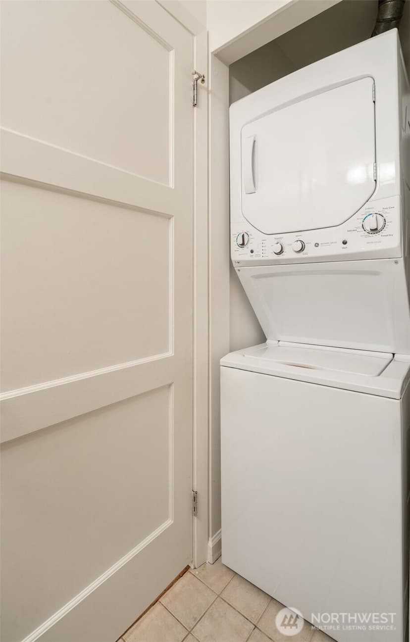 Property photo for 210 3rd Avenue S #3C, Seattle photo 27