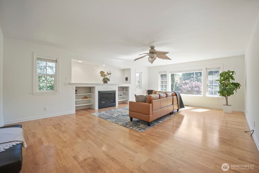 Property photo for 2113 Snyder Avenue, Bremerton photo 4