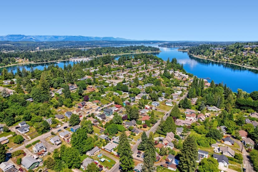 Property photo for 2113 Snyder Avenue, Bremerton photo 37