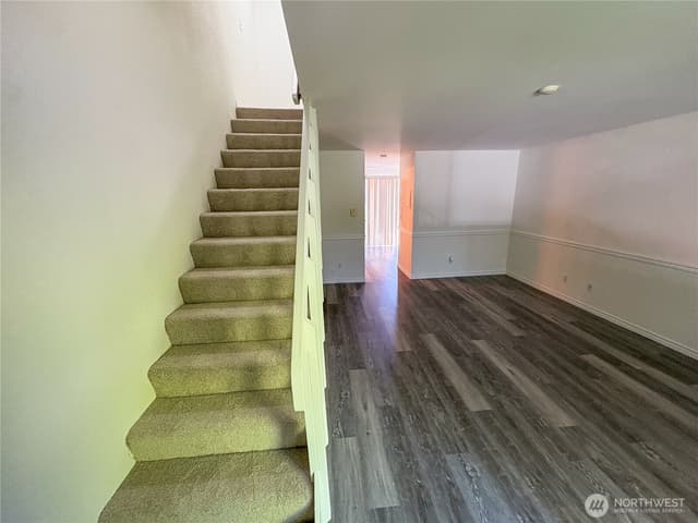 Property photo for 19712 50 Avenue W #1, Lynnwood photo 5