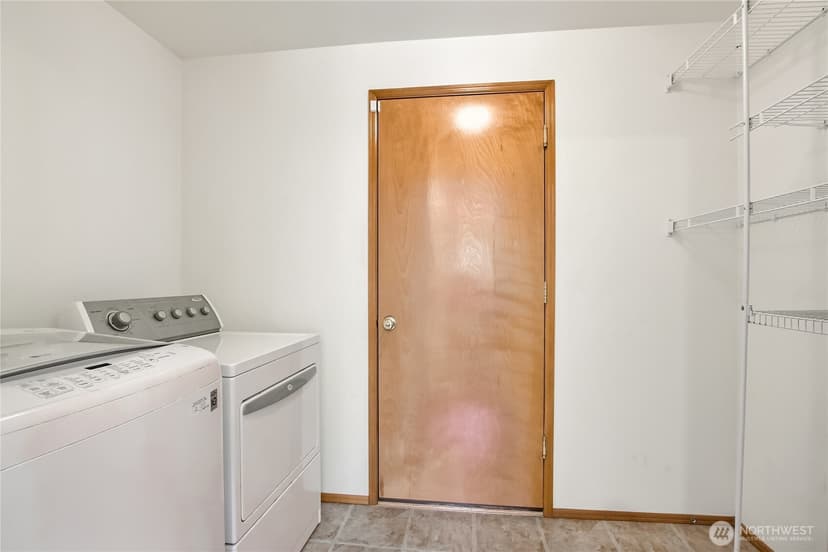 Property photo for 3445 S 382nd Street, Auburn photo 31