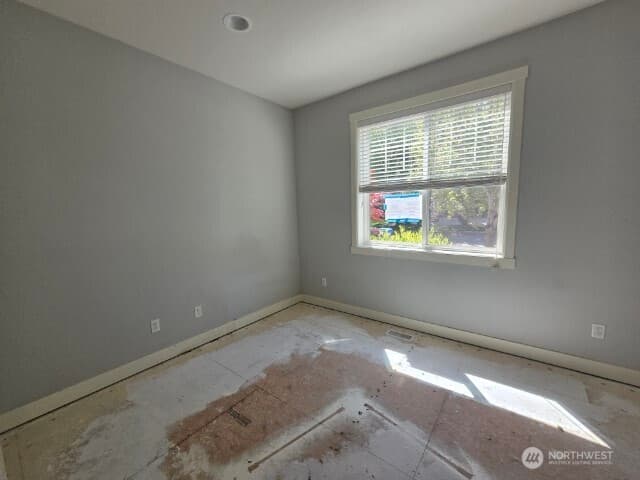 Property photo for 8011 134th Street Ct E, Puyallup photo 2