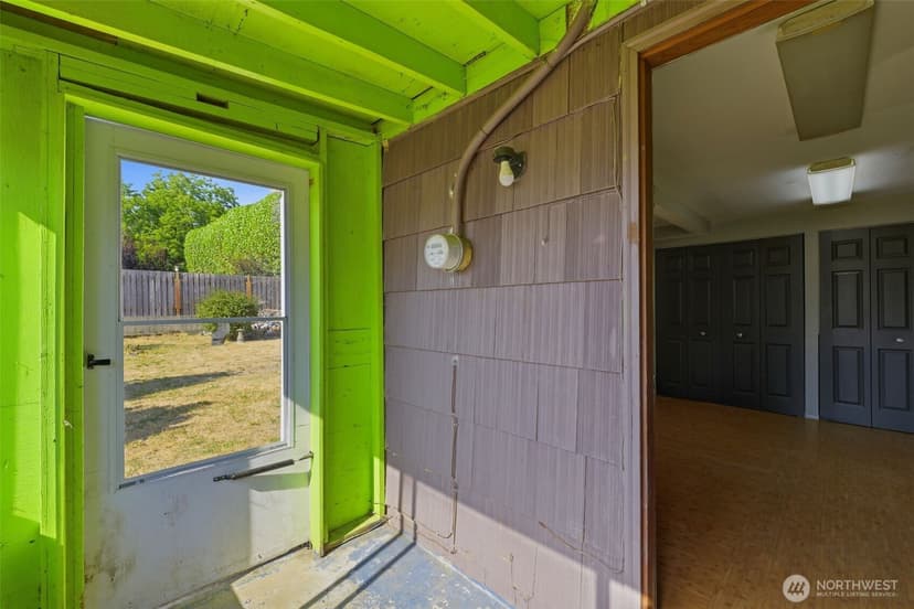 Property photo for 1104 Dibb Street, Bremerton photo 8