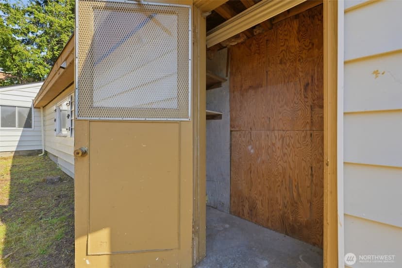 Property photo for 1104 Dibb Street, Bremerton photo 31