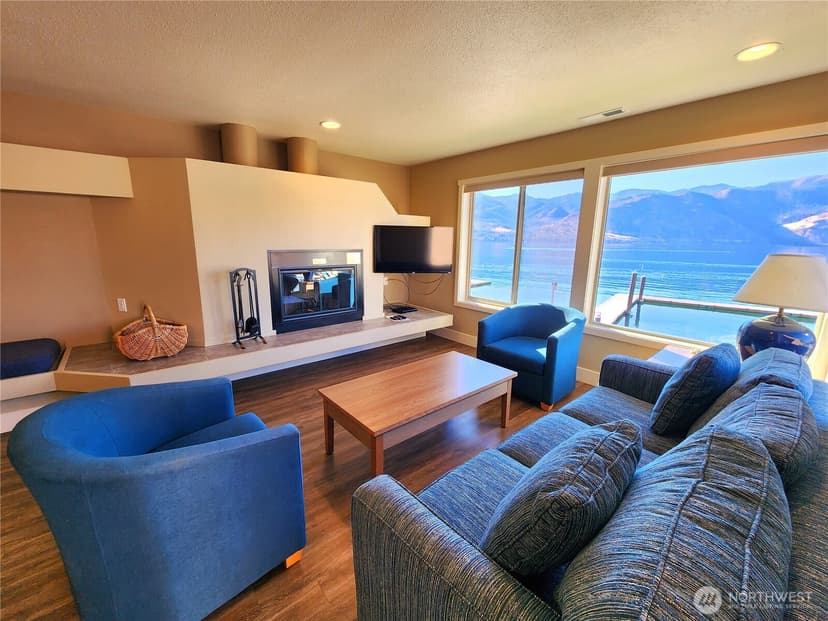 Property photo for 1 Lakeside 717-M, Manson photo 6