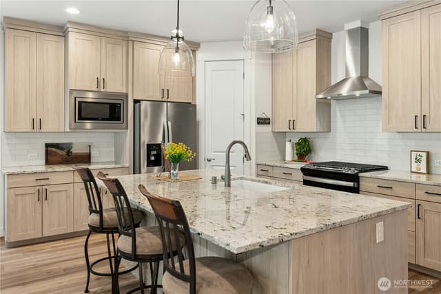 Property photo for 18599 Sawgrass Drive NE, Poulsbo photo 4