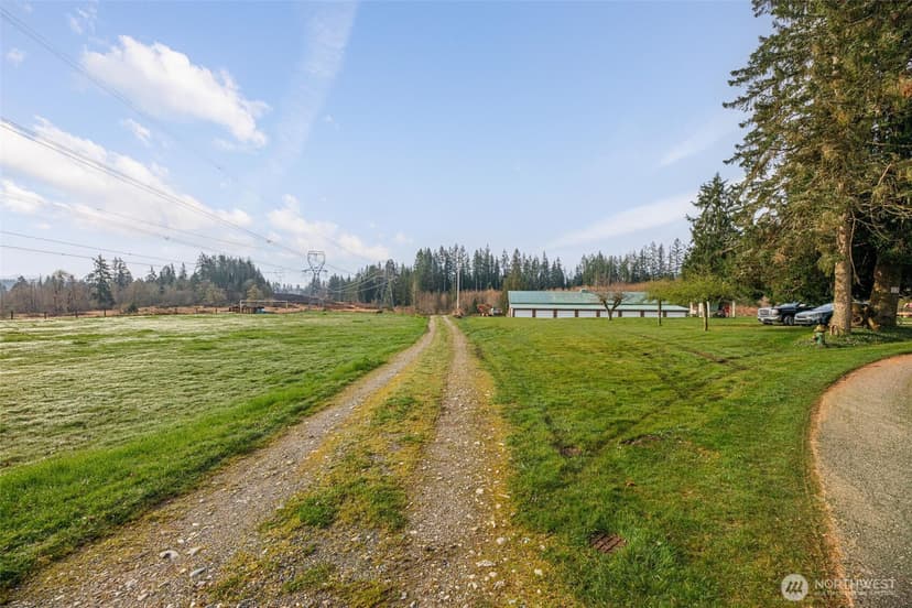 Property photo for 13420 12th Street NE, Lake Stevens photo 11