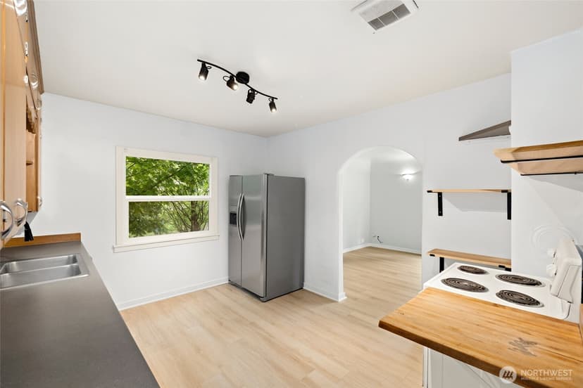 Property photo for 11513 Jovita Blvd E, Edgewood photo 10