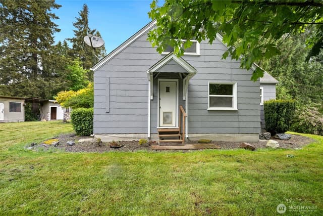 Property photo for 11513 Jovita Blvd E, Edgewood photo 2