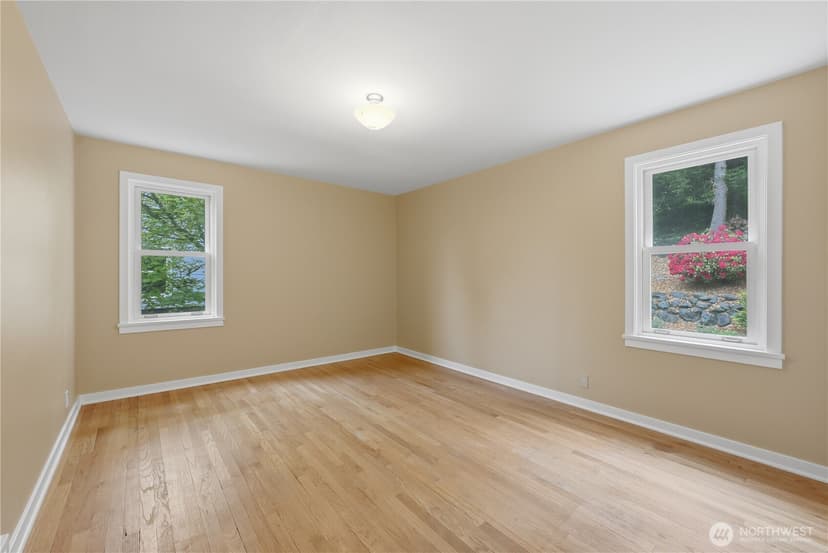 Property photo for 3217 36th Avenue W, Seattle photo 14