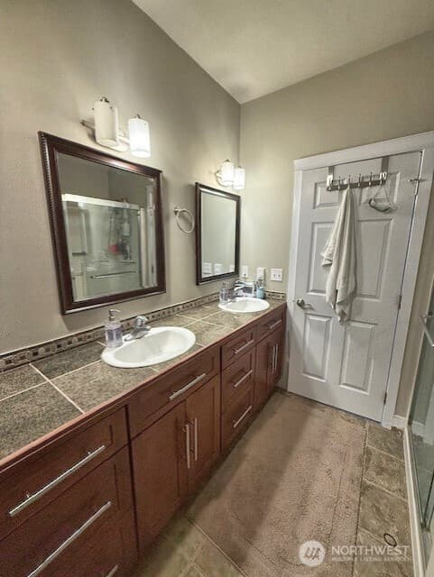 Property photo for 477 Broadmoor Court SW, Ocean Shores photo 17