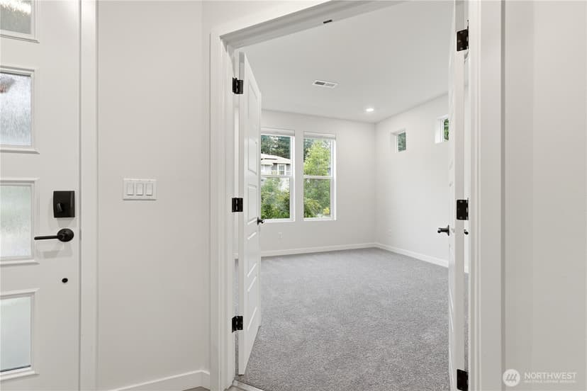 Property photo for 33207 SE Stevens Street, Black Diamond photo 5