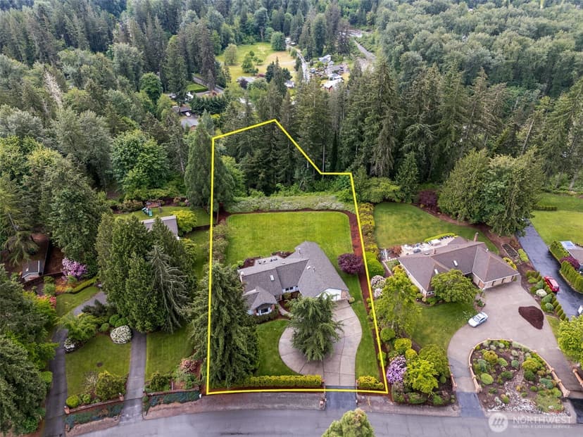 Property photo for 23625 SE 225th Street, Maple Valley photo 2