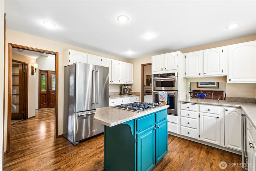 Property photo for 23625 SE 225th Street, Maple Valley photo 18