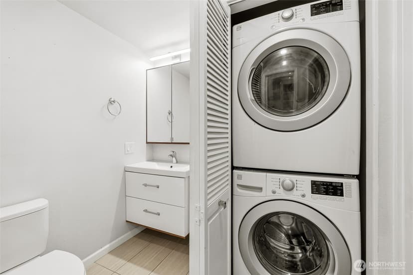 Property photo for 519 S 321st Street #6D, Federal Way photo 16