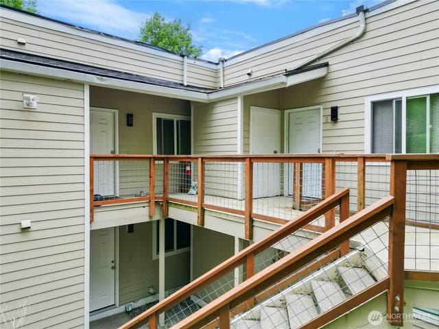 Property photo for 218 10th Street, Snohomish photo 5