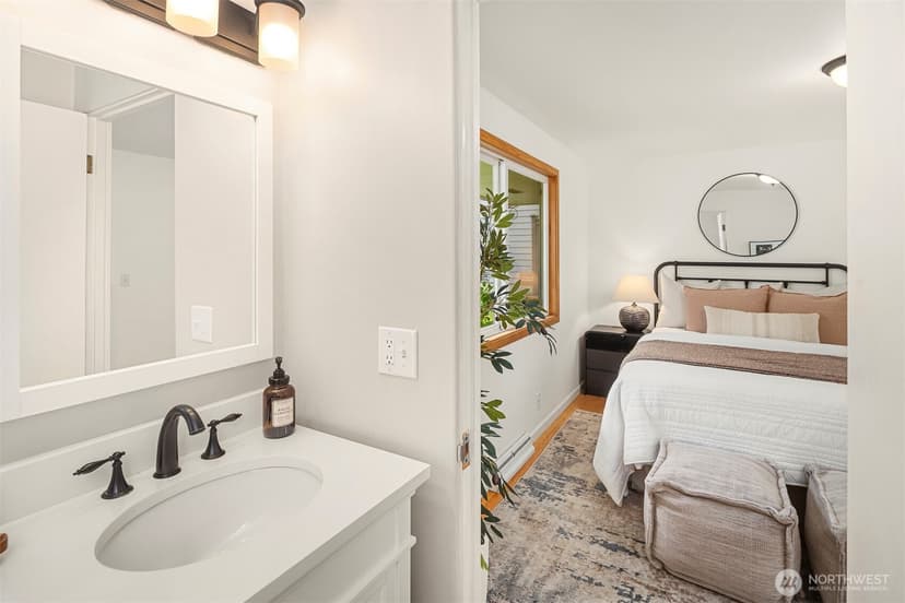 Property photo for 9712 SE 41st, Mercer Island photo 16