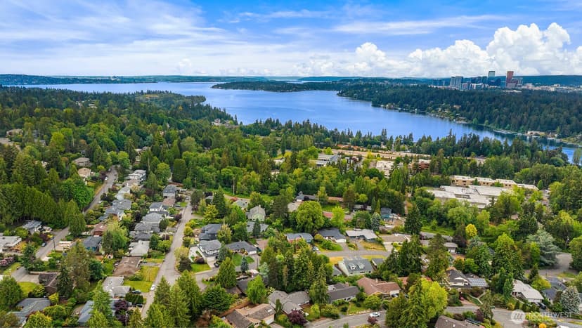 Property photo for 9712 SE 41st, Mercer Island photo 28