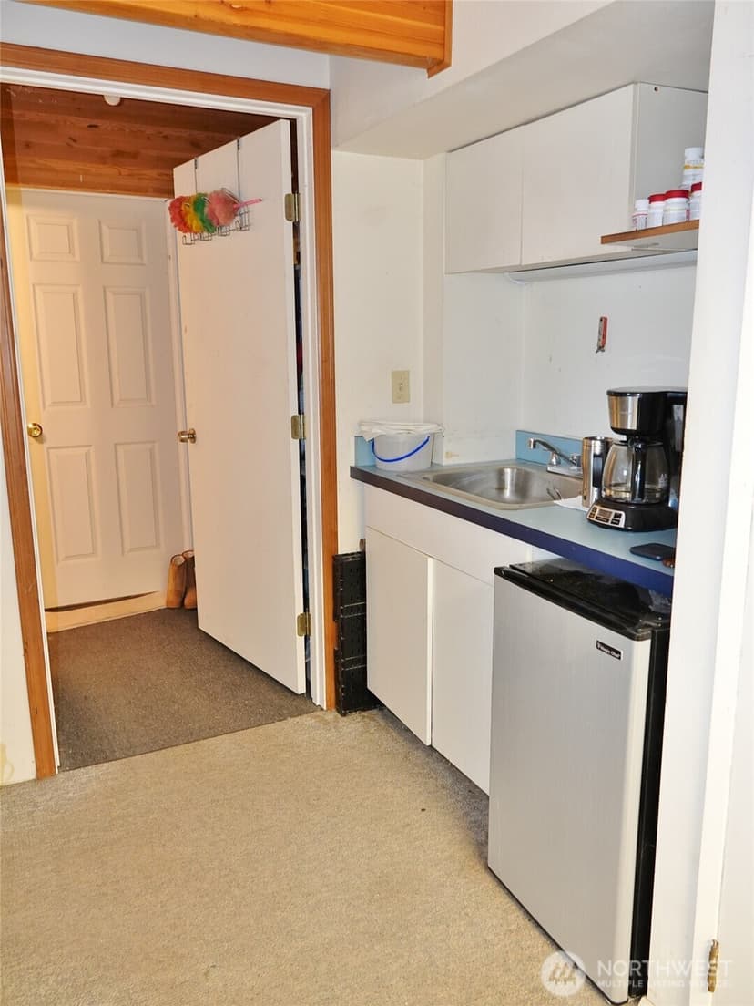 Property photo for 987 Beaver Court SE, Ocean Shores photo 31