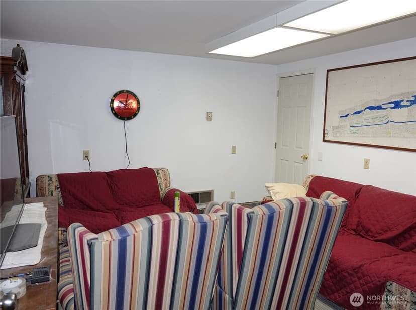 Property photo for 987 Beaver Court SE, Ocean Shores photo 19