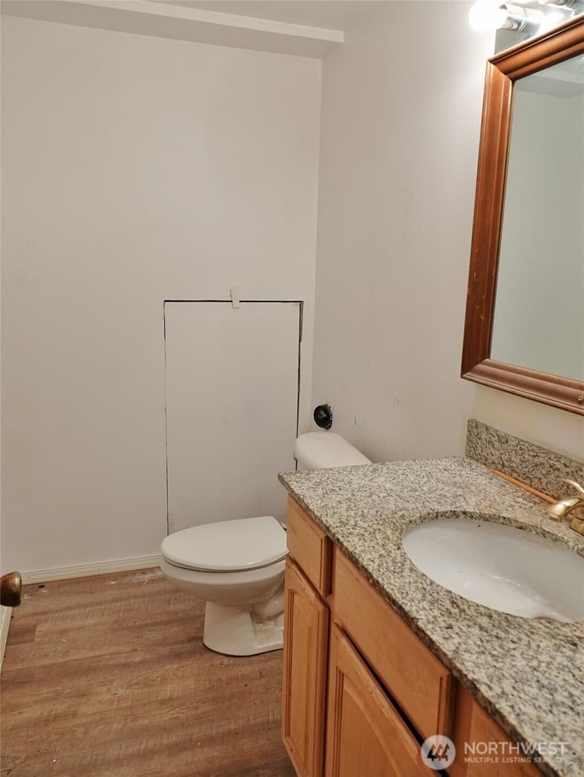 Property photo for 987 Beaver Court SE, Ocean Shores photo 22
