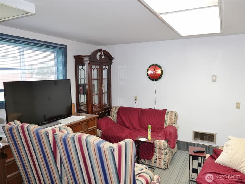 Property photo for 987 Beaver Court SE, Ocean Shores photo 20