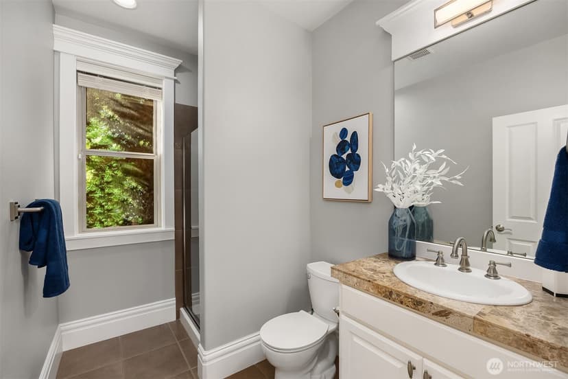 Property photo for 2989 NE Davis Loop, Issaquah photo 20