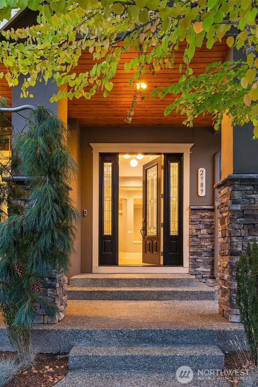 Property photo for 2989 NE Davis Loop, Issaquah photo 2