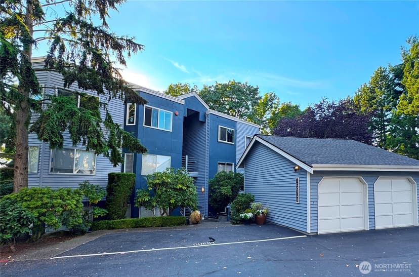 Property photo for 10834 NE 68th Street #B5, Kirkland