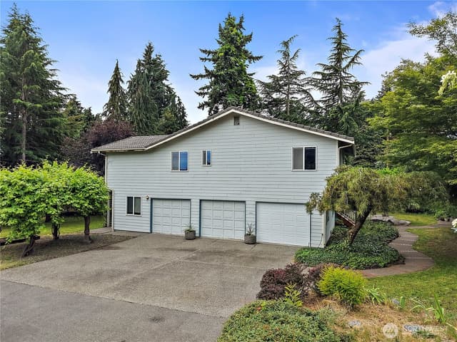 Property photo for 5408 123rd Avenue E, Edgewood photo 3