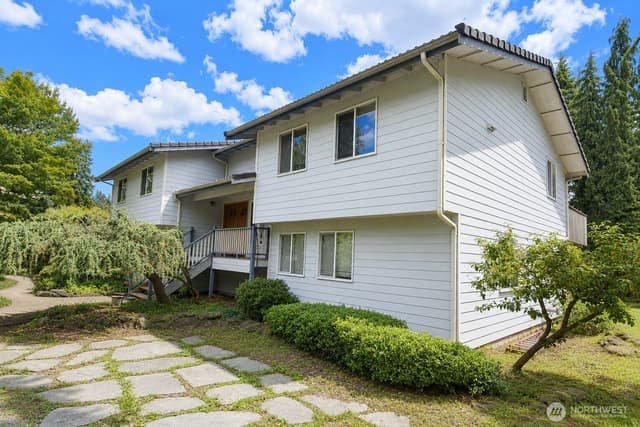Property photo for 5408 123rd Avenue E, Edgewood
