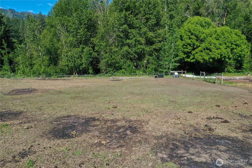 Property photo for 68 Sylvester Meadows Lane, Leavenworth photo 32