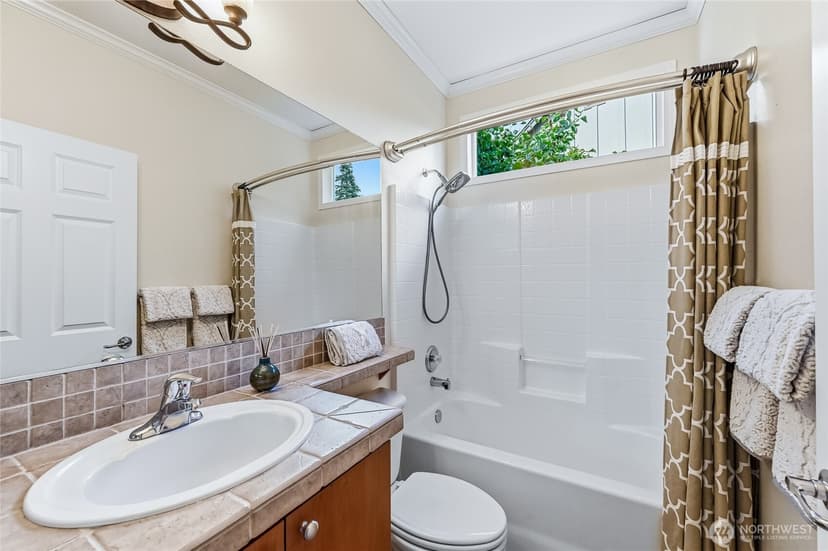 Property photo for 24563 NE Vine Maple Way, Redmond photo 22