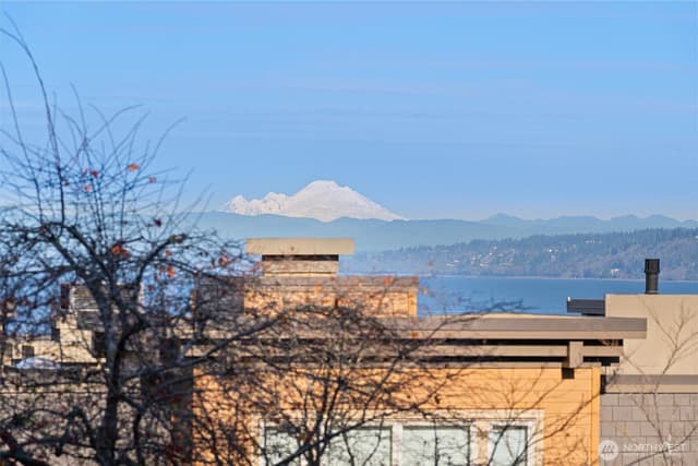 Property photo for 50 Pine Street #103, Edmonds photo 5