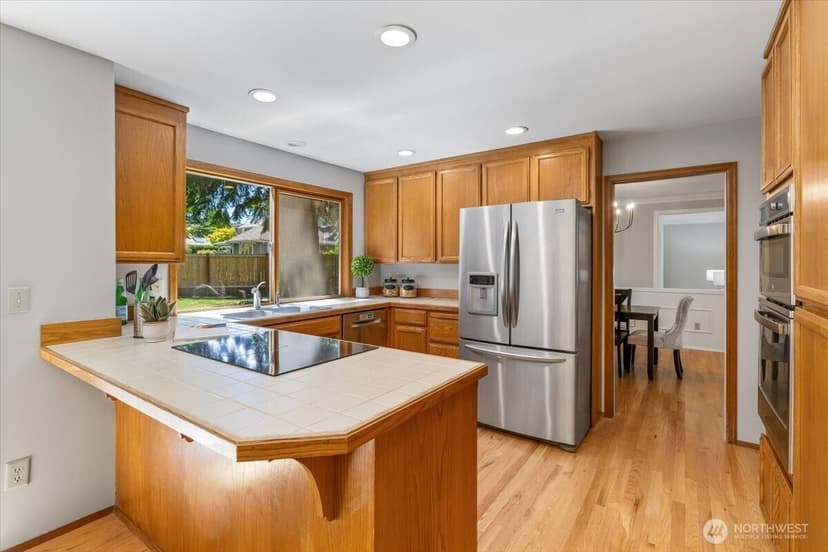 Property photo for 20315 NE 39th Street, Sammamish photo 13